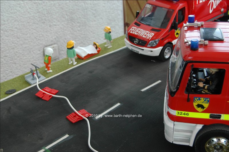 Feuerwehrtisch_100606 021_prot.jpg